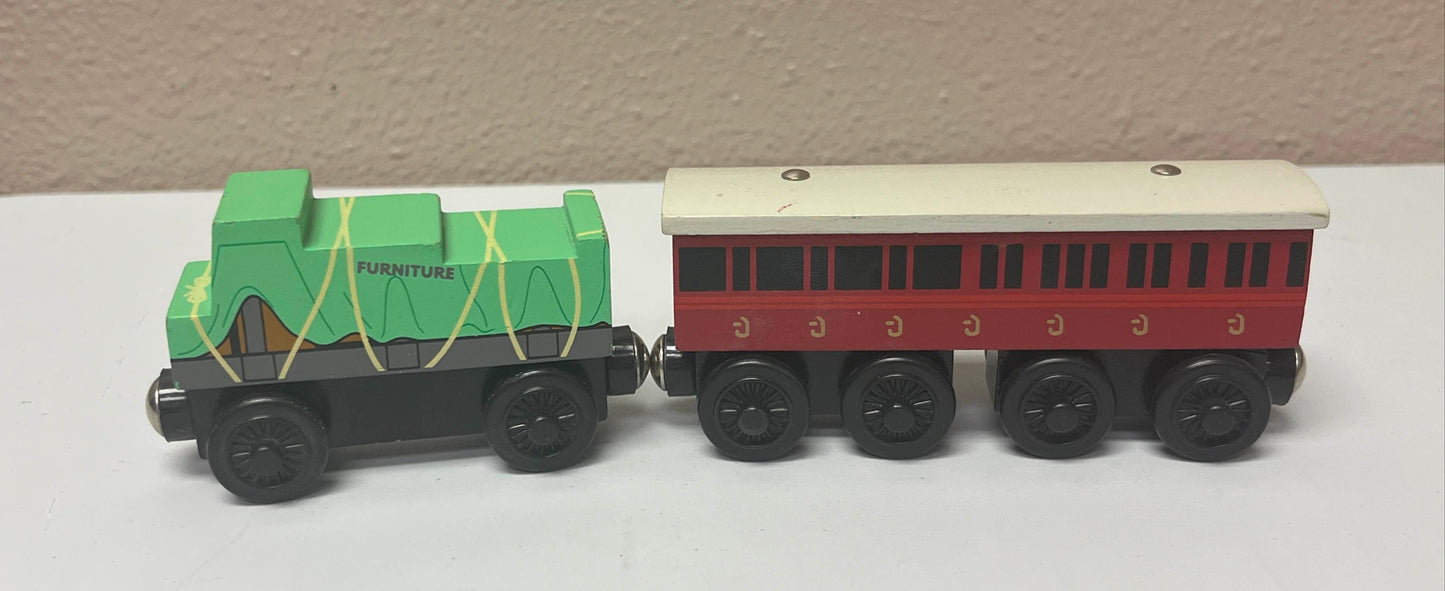 Thomas & Friends Wooden Train - Duke & Duchess' Coach + Car Furniture Tender