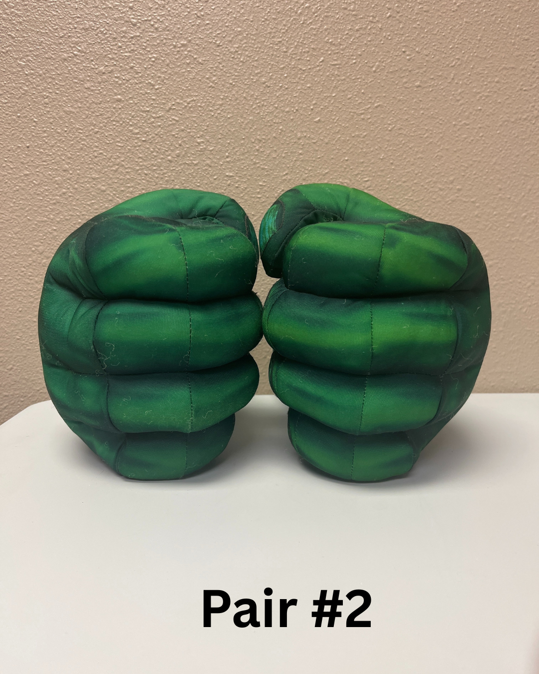 2008 Hasbro Marvel Incredible HULK Smash Hands Fists Gloves w/ Sound SEE VIDEO