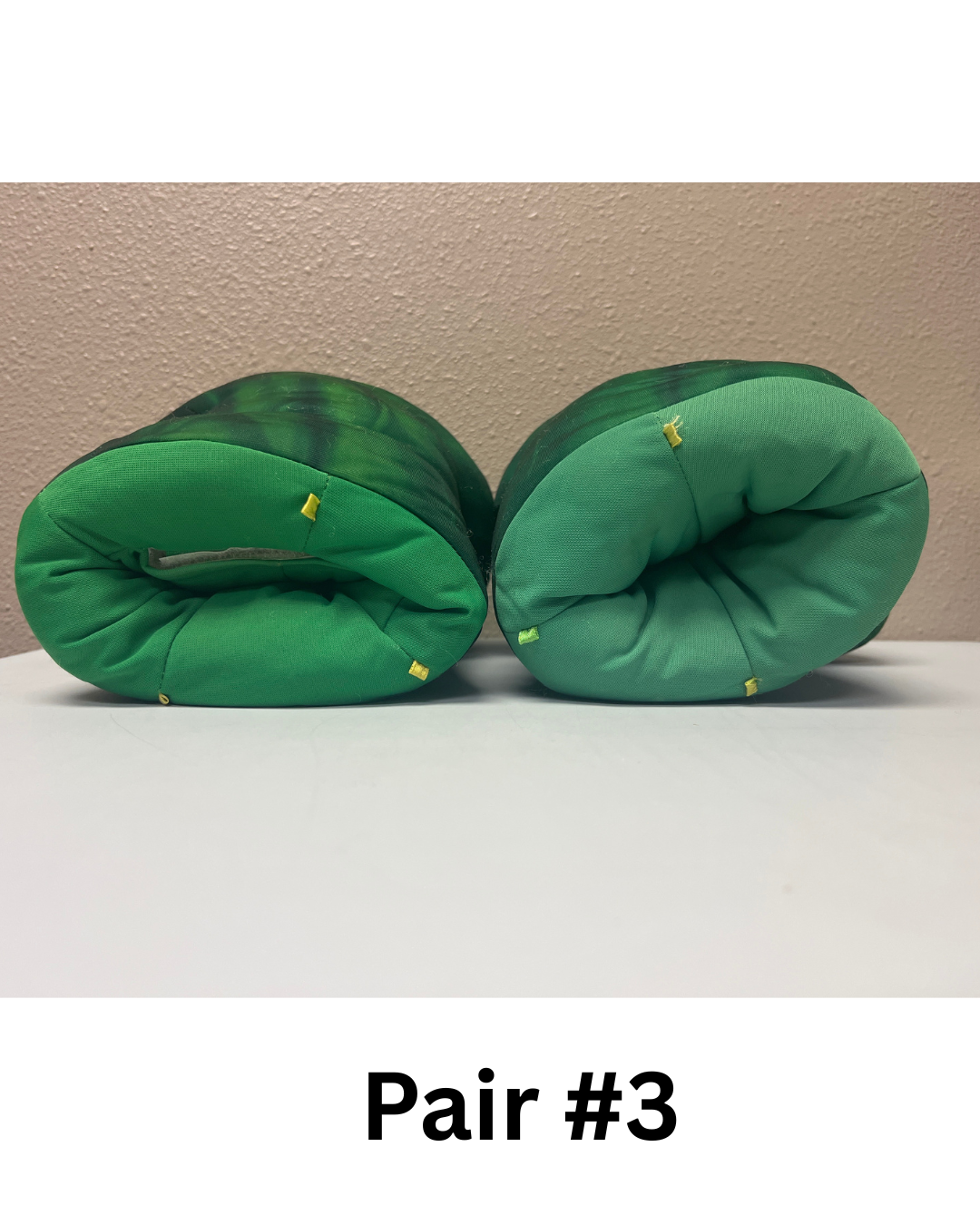 2008 Hasbro Marvel Incredible HULK Smash Hands Fists Gloves w/ Sound SEE VIDEO