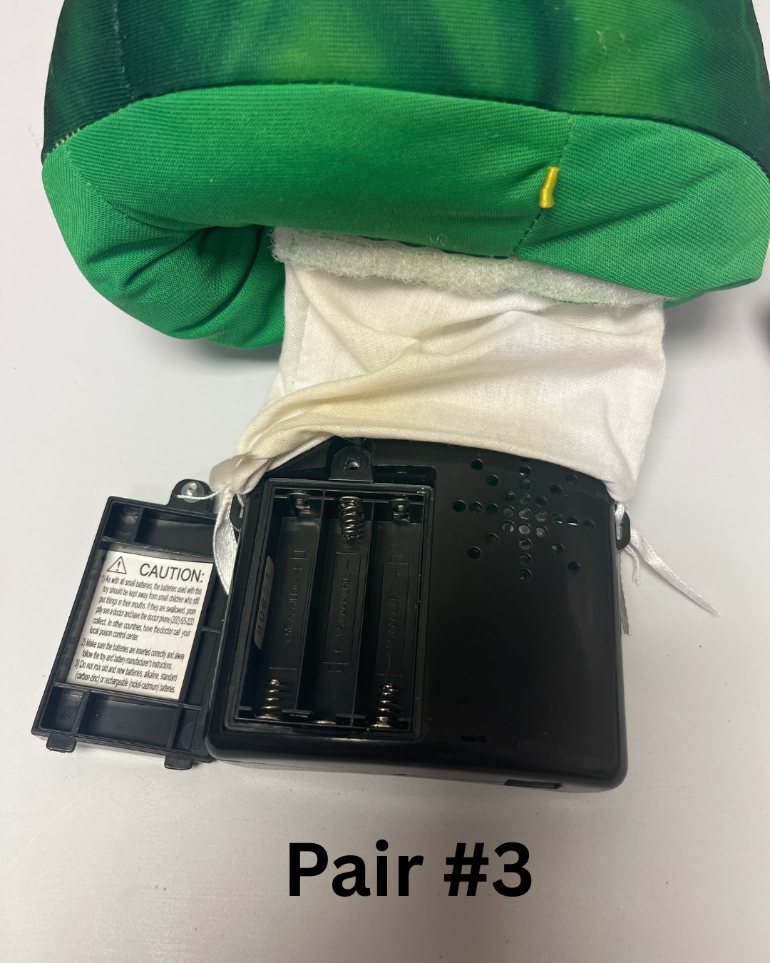 2008 Hasbro Marvel Incredible HULK Smash Hands Fists Gloves w/ Sound SEE VIDEO