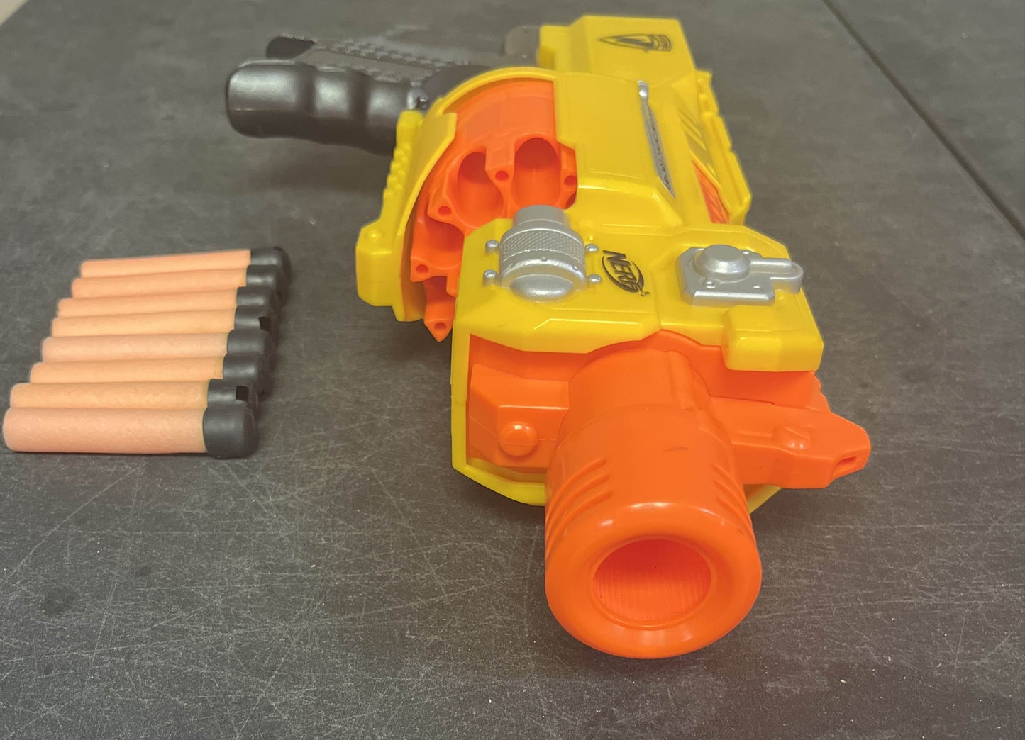 NERF N-Strike Barricade RV-10 Motorized Dart Gun Blaster + 8 Darts (See Video)